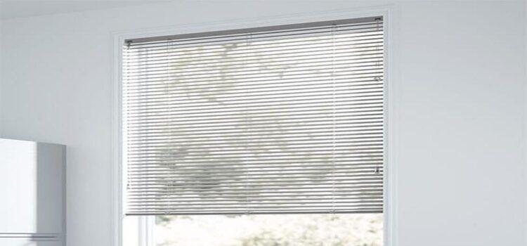 Venetian Blinds – A Guide To This Popular Style Window Covering